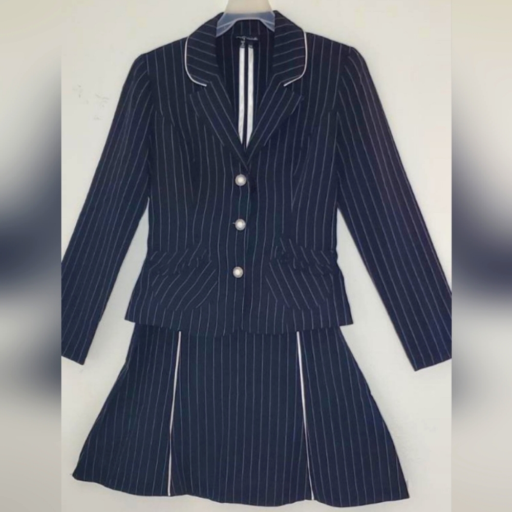 Pinstriped suit, blazer & skirt set, size 9/10, black/white, faux pearl button
